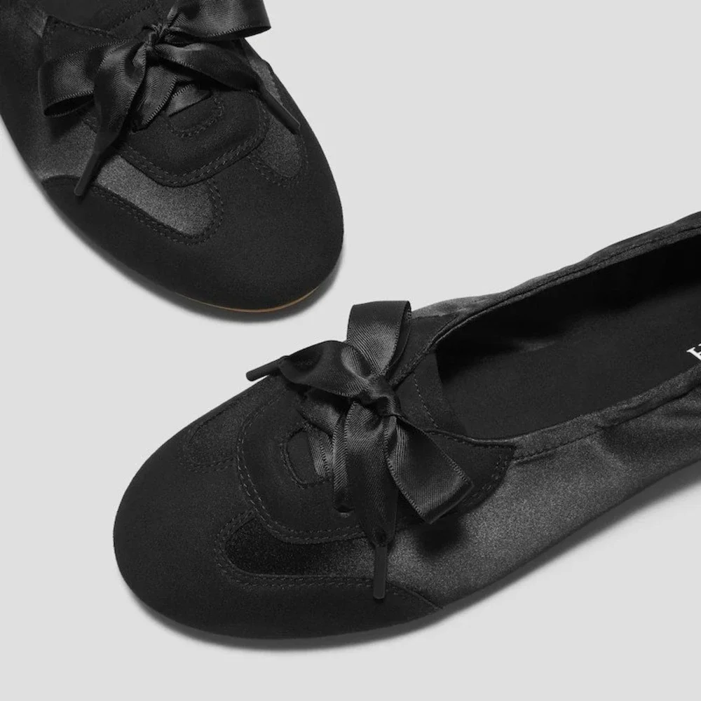 VIVAIA Yanka Black Satin Round Toe Ribbon Lace Sneakerina EU 37 US 6.5 NEW